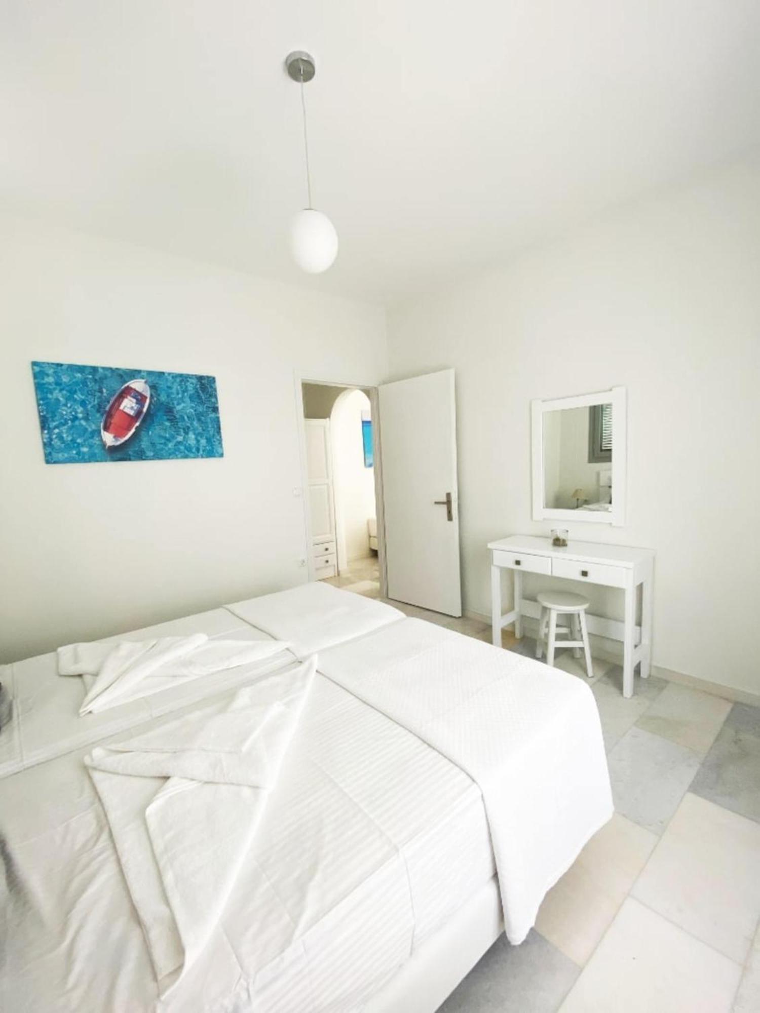 Heart Of Paros Apartments Екстериор снимка