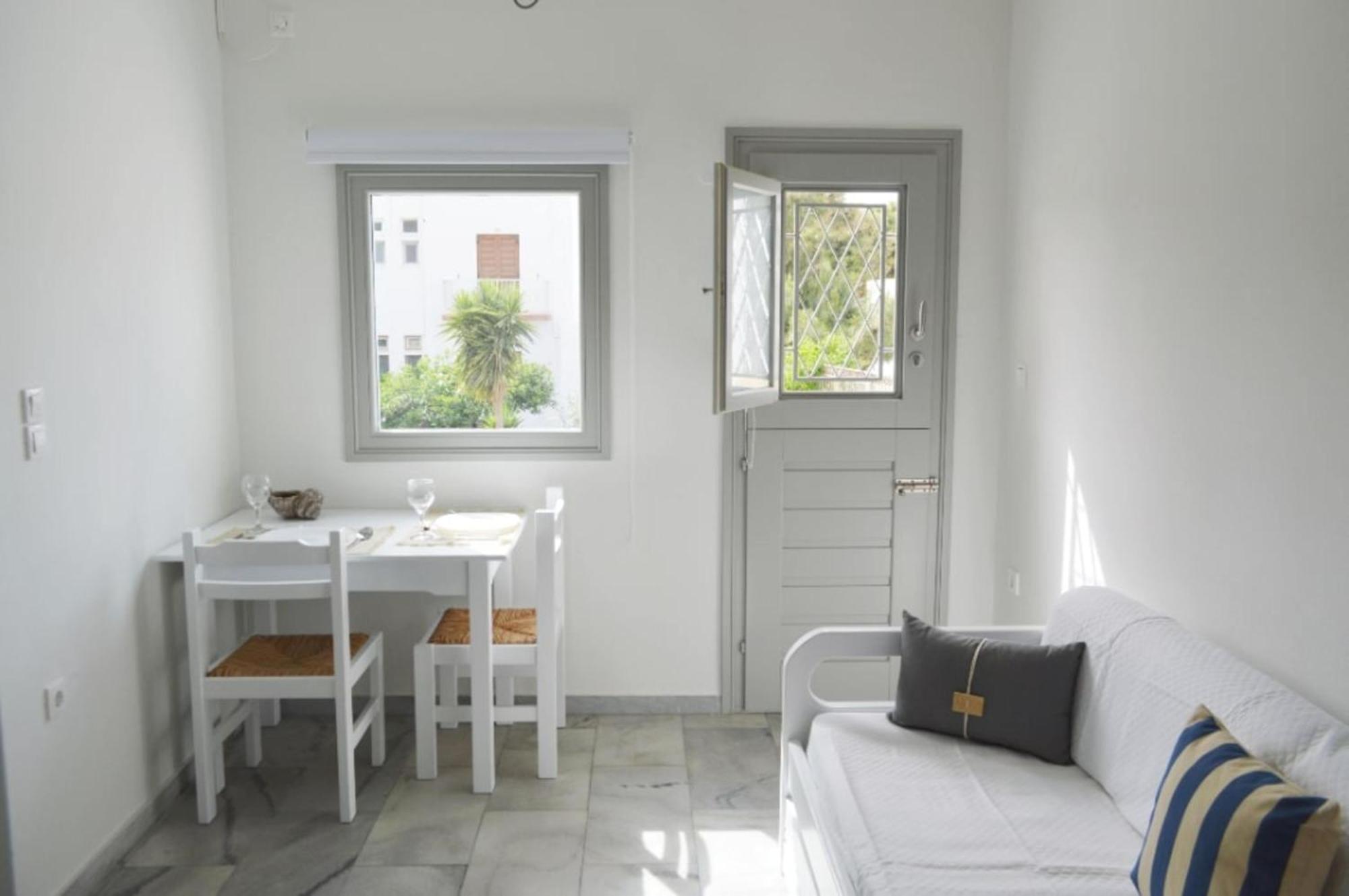 Heart Of Paros Apartments Екстериор снимка